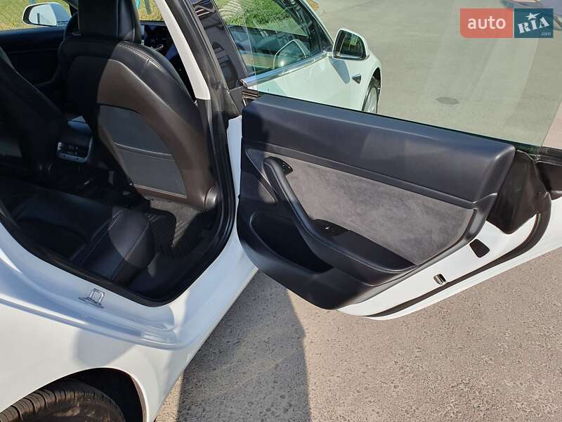 Седан Tesla Model 3 2020 в Ровно фото 49 Седан Tesla Model 3 2020 в Ровно