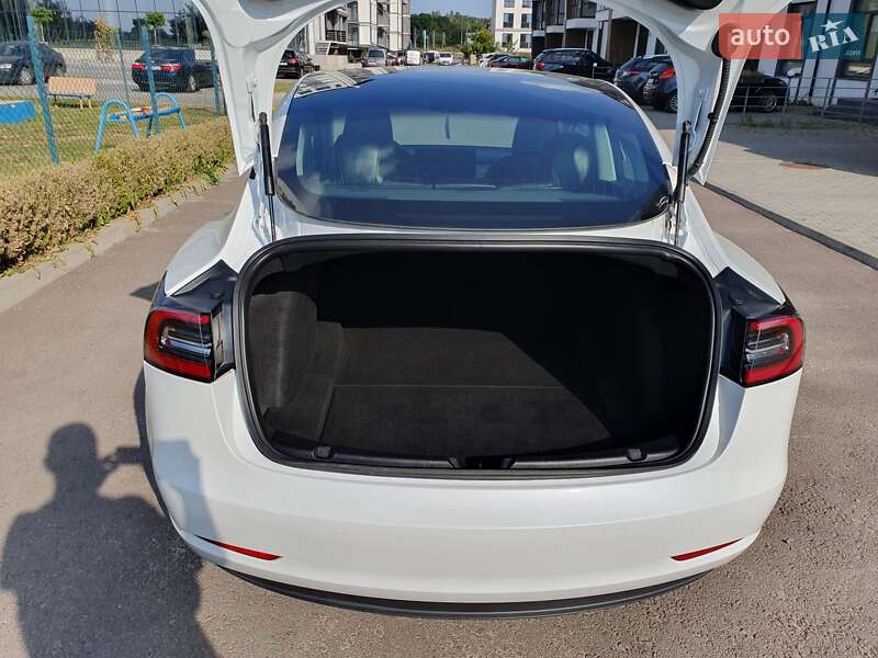 Седан Tesla Model 3 2020 в Ровно фото 56 Седан Tesla Model 3 2020 в Ровно