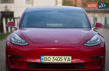 Tesla Model 3  2018