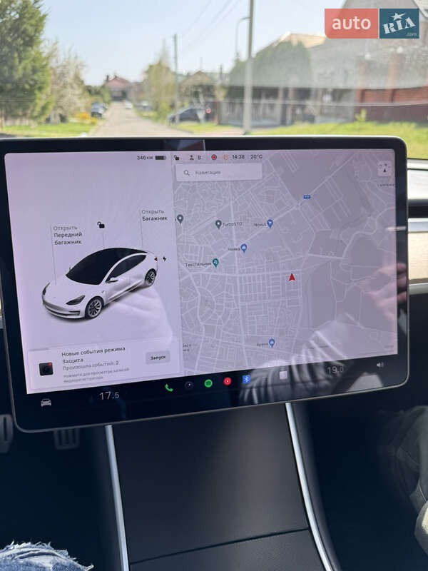 Седан Tesla Model 3 2020 в Рівному