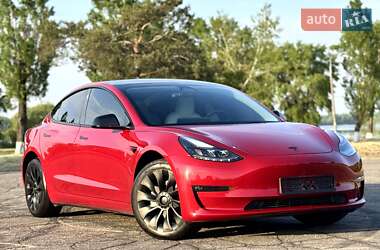 Tesla Model 3 2023