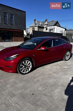 Tesla Model 3  2018