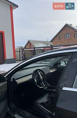 Tesla Model 3  2018