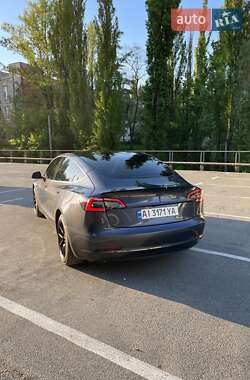 Седан Tesla Model 3 2022 в Киеве фото 7 Седан Tesla Model 3 2022 в Киеве