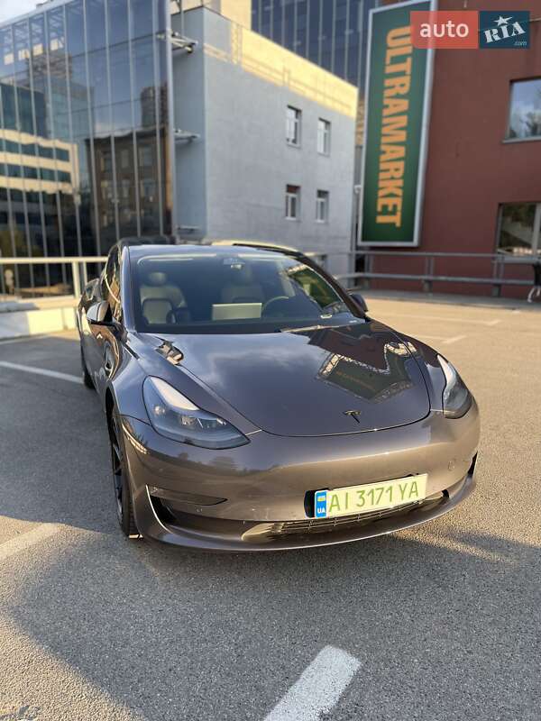 Седан Tesla Model 3 2022 в Киеве фото 14 Седан Tesla Model 3 2022 в Киеве