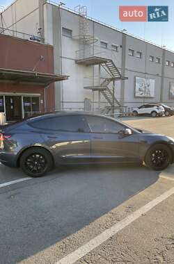 Седан Tesla Model 3 2022 в Киеве фото 12 Седан Tesla Model 3 2022 в Киеве
