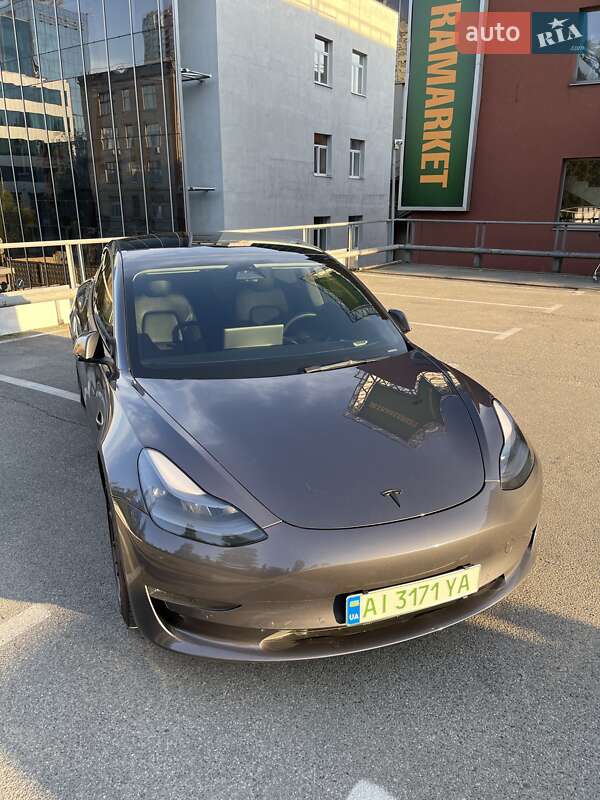 Седан Tesla Model 3 2022 в Киеве фото 16 Седан Tesla Model 3 2022 в Киеве