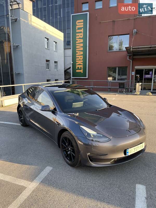 Седан Tesla Model 3 2022 в Киеве фото 21 Седан Tesla Model 3 2022 в Киеве