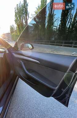 Седан Tesla Model 3 2022 в Киеве фото 37 Седан Tesla Model 3 2022 в Киеве