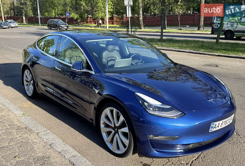 Tesla Model 3 2019 Tesla Model 3 2019