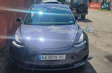 Tesla Model 3  2018
