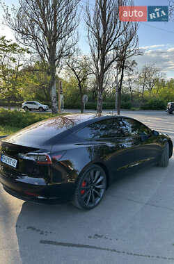 Tesla Model 3  2018