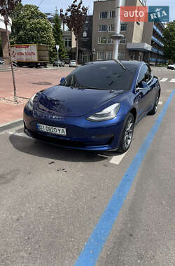 Tesla Model 3  2019