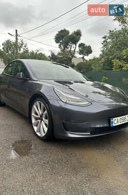 Tesla Model 3  2018