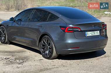 Седан Tesla Model 3 2023 в Фастове