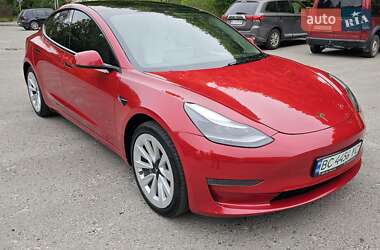 Tesla Model 3  2023