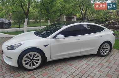 Tesla Model 3  2018