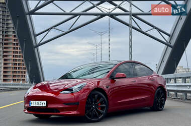 Tesla Model 3  2019