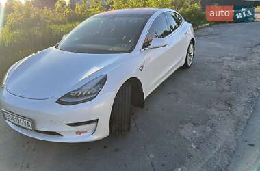 Tesla Model 3  2018