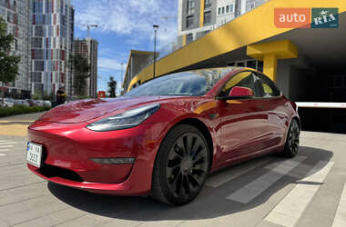 Tesla Model 3  2018