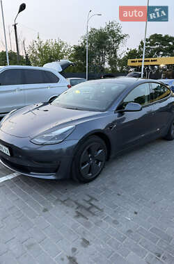 Tesla Model 3  2023