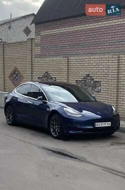 Tesla Model 3 Long reng 2017