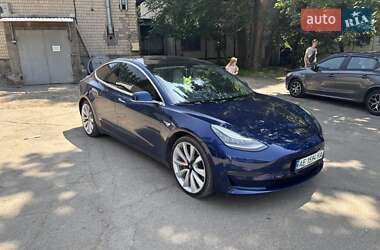 Tesla Model 3 2018