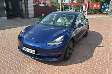 Tesla Model 3  2019