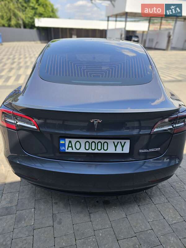 Седан Tesla Model 3 2020 в Ужгороді фото 12 Седан Tesla Model 3 2020 в Ужгороді