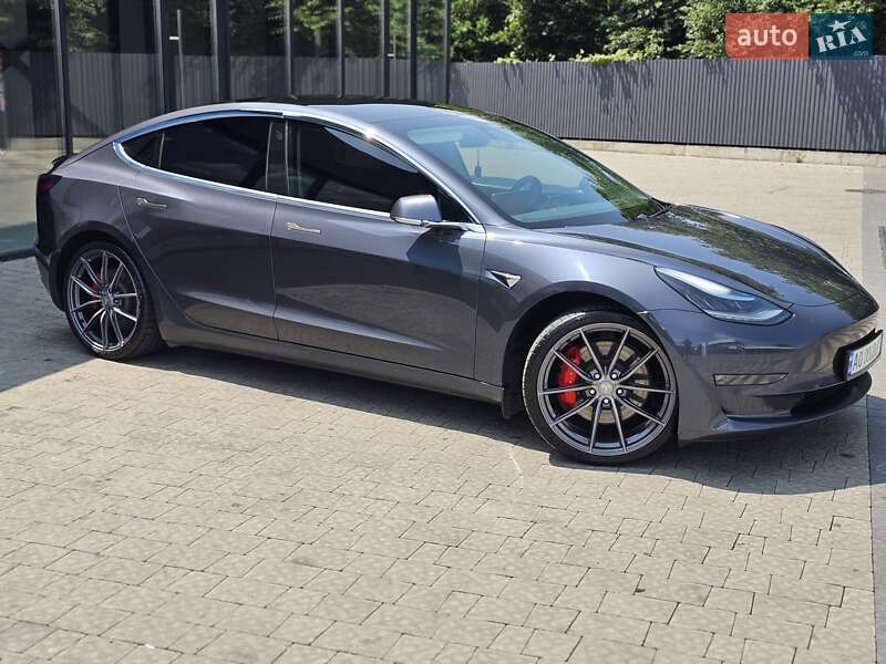 Седан Tesla Model 3 2020 в Ужгороді фото 3 Седан Tesla Model 3 2020 в Ужгороді