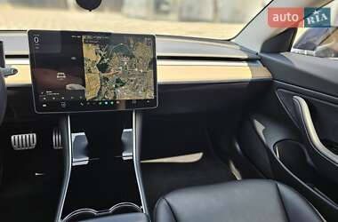 Седан Tesla Model 3 2020 в Ужгороді фото 17 Седан Tesla Model 3 2020 в Ужгороді