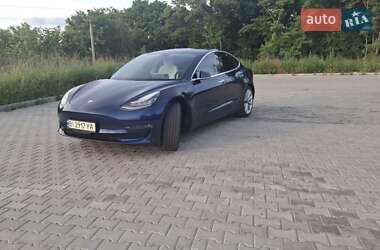 Tesla Model 3  2019