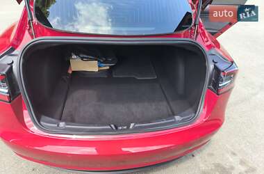 Седан Tesla Model 3 2019 в Києві