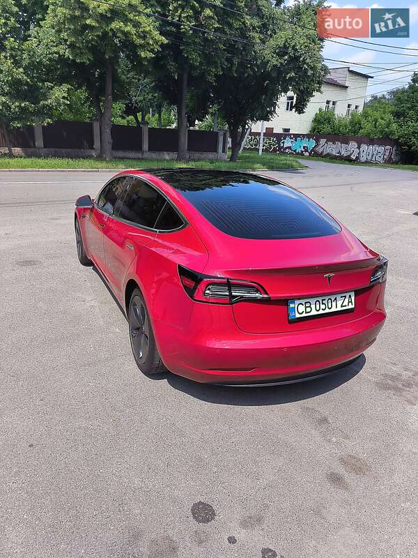 Седан Tesla Model 3 2019 в Києві