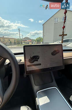 Седан Tesla Model 3 2023 в Жовкве фото 15 Седан Tesla Model 3 2023 в Жовкве