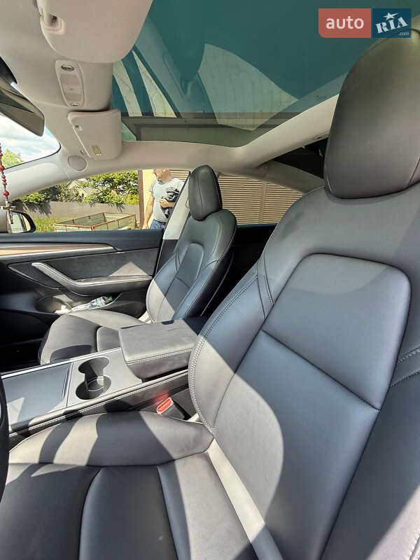 Седан Tesla Model 3 2023 в Жовкве фото 17 Седан Tesla Model 3 2023 в Жовкве