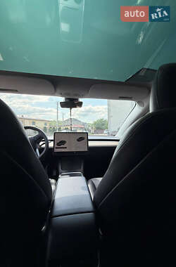 Седан Tesla Model 3 2023 в Жовкве фото 23 Седан Tesla Model 3 2023 в Жовкве