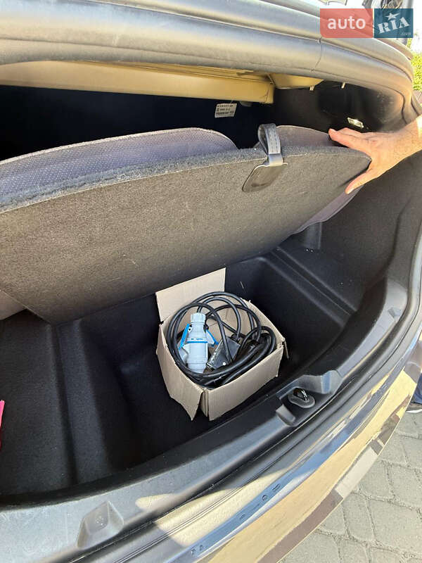 Седан Tesla Model 3 2023 в Жовкве фото 24 Седан Tesla Model 3 2023 в Жовкве
