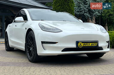 Tesla Model 3  2017