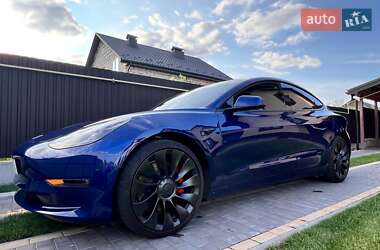 Tesla Model 3  2023