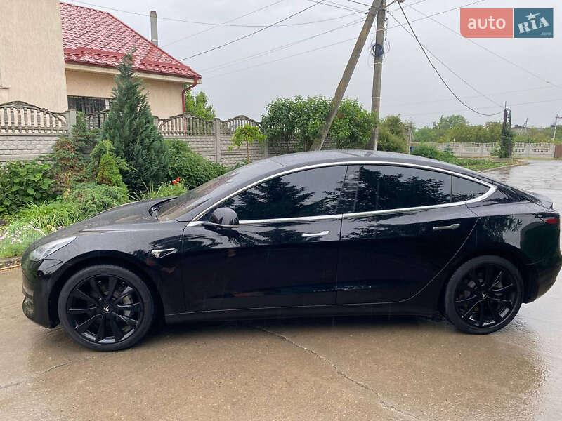Седан Tesla Model 3 2019 в Кривом Роге фото 12 Седан Tesla Model 3 2019 в Кривом Роге