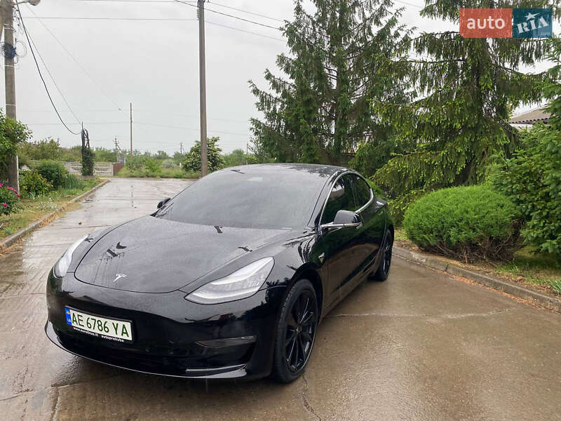 Седан Tesla Model 3 2019 в Кривом Роге фото 15 Седан Tesla Model 3 2019 в Кривом Роге