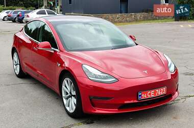 Tesla Model 3  2018