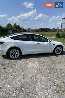 Tesla Model 3  2023