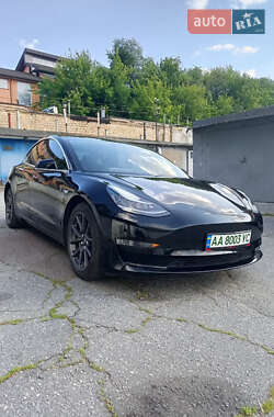 Tesla Model 3  2018