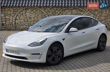 Седан Tesla Model 3 2021 в Львове