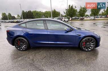 Tesla Model 3  2023