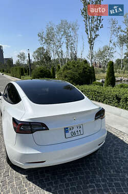 Седан Tesla Model 3 2021 в Днепре