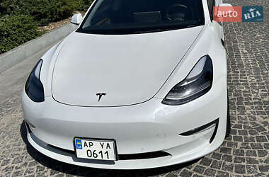 Седан Tesla Model 3 2021 в Днепре
