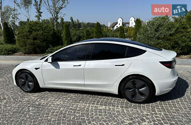 Седан Tesla Model 3 2021 в Днепре